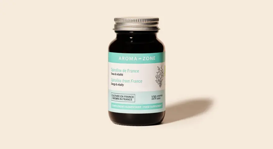 Bouteille de spiruline Aroma-Zone, 120 comprimés. Un complément alimentaire pour le tonus et la vitalité, avec un goût naturel de spiruline.